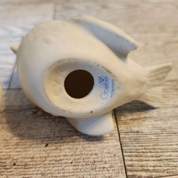 Goebel Ceramic Bird Figurines Set of 2 White Feathered Friends Germany - Picture 7 of 10